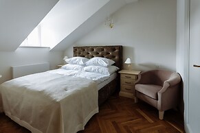 High Heaven Residence