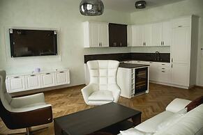 High Heaven Residence