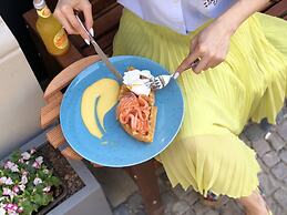 High Heaven Residence