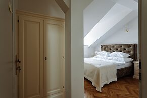 High Heaven Residence