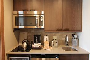 The Grand Colorado on Peak 8