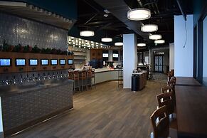 The Grand Colorado on Peak 8