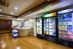 Kang Neung Dong-a Hotel