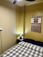 Mad Monkey Coogee Beach Hostel