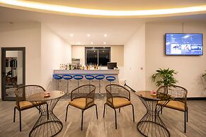 Majestic Premium Hotel