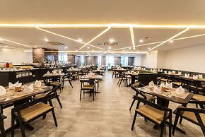 Majestic Premium Hotel