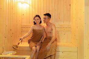 Majestic Premium Hotel