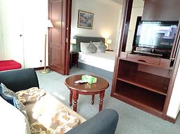 Grand Service Apartment at Times Square