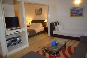 Grand Service Apartment at Times Square