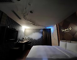 Huaxiang Hotel - Zuoying