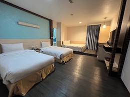 Huaxiang Hotel - Zuoying