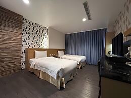 Huaxiang Hotel - Zuoying