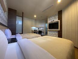 Huaxiang Hotel - Zuoying