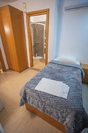 CALLIOPE MAILLE STUDIOS & APARTMENTS