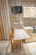 CALLIOPE MAILLE STUDIOS & APARTMENTS