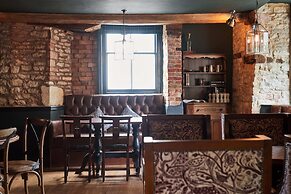 Kings Arms Hotel