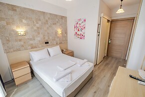 Bayram Hotel