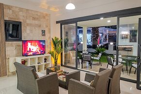 Bayram Hotel