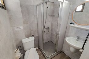 Bayram Hotel