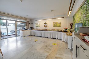 Bayram Hotel