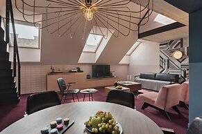 Stories Boutique Hotel