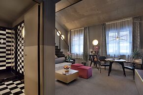 Stories Boutique Hotel