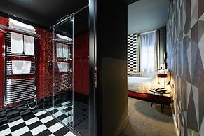 Stories Boutique Hotel