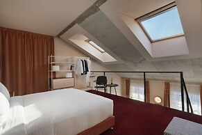 Stories Boutique Hotel