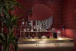 Stories Boutique Hotel