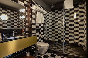 Stories Boutique Hotel