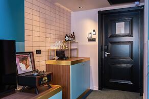 Stories Boutique Hotel