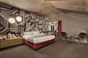 Stories Boutique Hotel