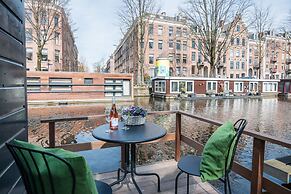 Houseboat Lady Jane Amsterdam