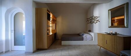 Strogili Traditional Houses