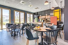 B&B HOTEL Paris Sud Châtenay Malabry