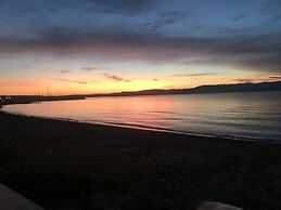 Ciflikkoy Golden Butik Otel