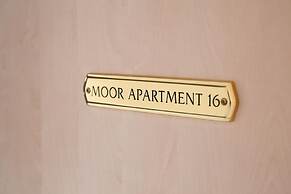 Moor Apartment
