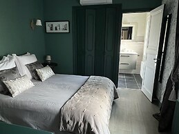 Chambres d'hôtes & SPA Les Perce Neige