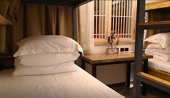 Simple Palace - Hostel