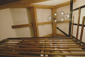 Simple Palace - Hostel