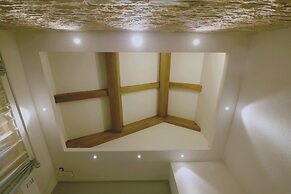 Simple Palace - Hostel