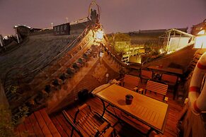 Simple Palace - Hostel