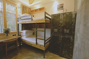 Simple Palace - Hostel