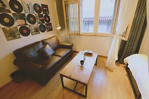 Simple Palace - Hostel