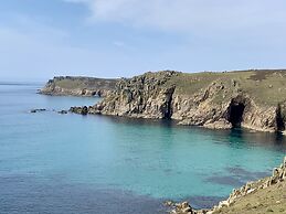 Tresowes Green Cottage