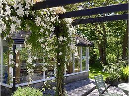 Tresowes Green Cottage