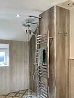 Tresowes Green Cottage