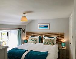 Tresowes Green Cottage