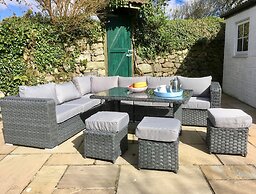 Tresowes Green Cottage