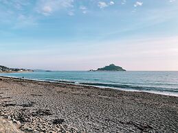 Tresowes Green Cottage